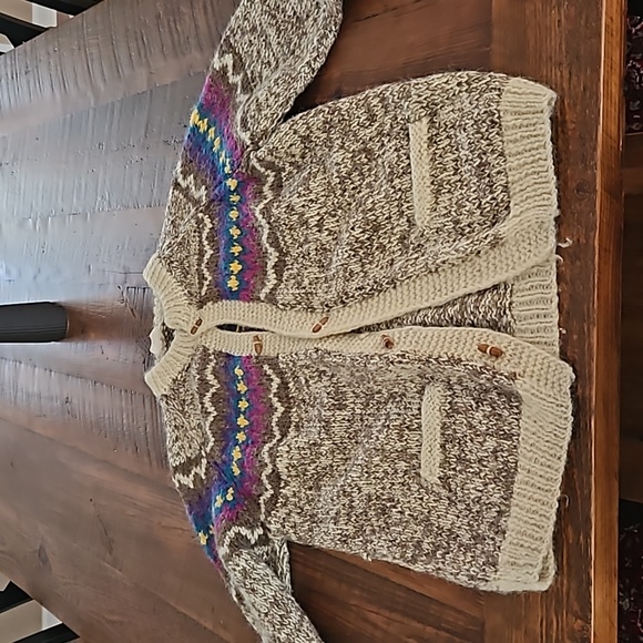 HANDMADE WOOL SWEATER FROM NEPAL - Picture 3 of 8